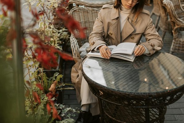 Entdecke die perfekten pflanzen für einen zauberhaften schmetterlingsgarten auf deinem balkon